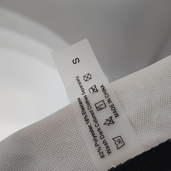 Cheetah and black sexy plunge line one piece swimsuit new - Picture 3 of 4